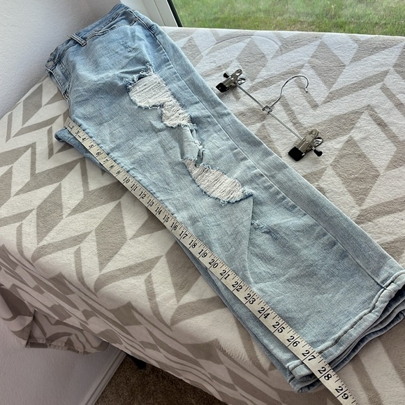 Judy Blue Destroyed Boyfriend Jeans light Wash size 15/32 - Picture 10 of 10